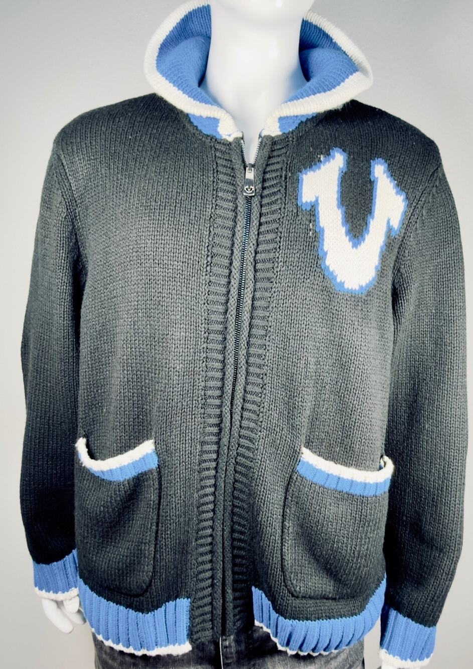 True Religion Men’s Chunky Knit Zip Cardigan Buddha Back World Tour Black M